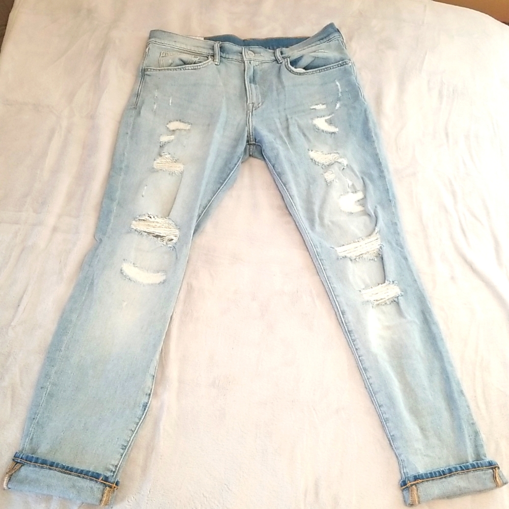 Distressed mens skinny jeans